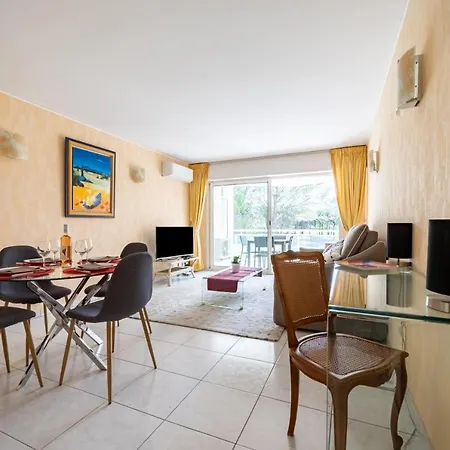 Le Drive Apartmán Saint-Raphaël